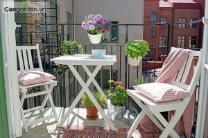 Trang trí ban công