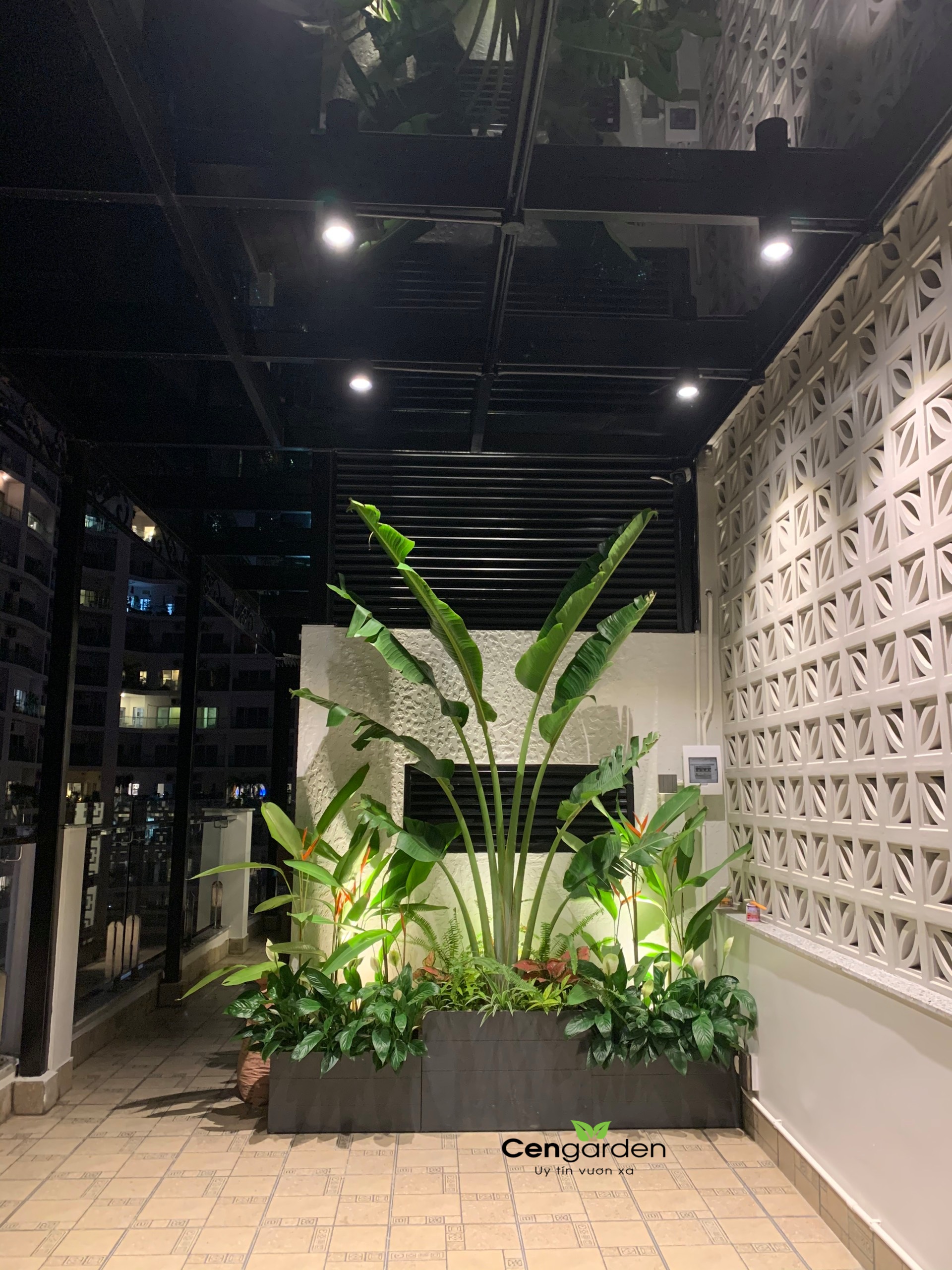 Thi công tiết kế ban công sân thượng