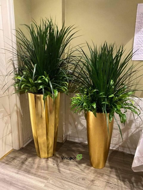 Chậu Composite cao cấp Garnet Gold Tự Tưới ROS