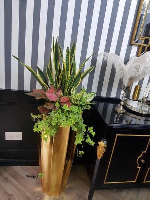 Chậu Composite cao cấp Garnet Gold Tự Tưới ROS