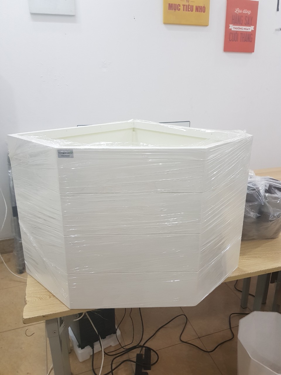 Chậu vát góc Vinapot